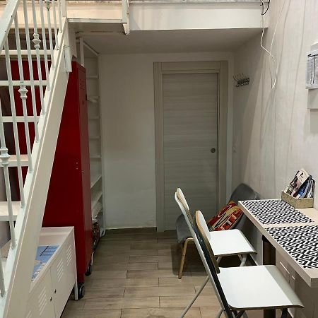 La Casina Di Lia In Via Dei Tribunali Nápoles Exterior foto
